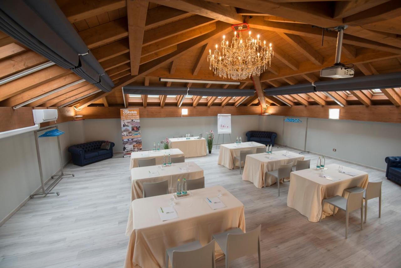 Hotel As Sempione Fiera 4*